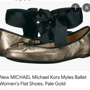 Michael kors Myles ballet methalic gold pale size 9.5